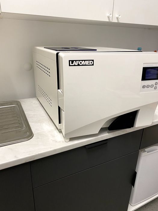 Lafomed autoklaw PREMIUM LINE 12 L