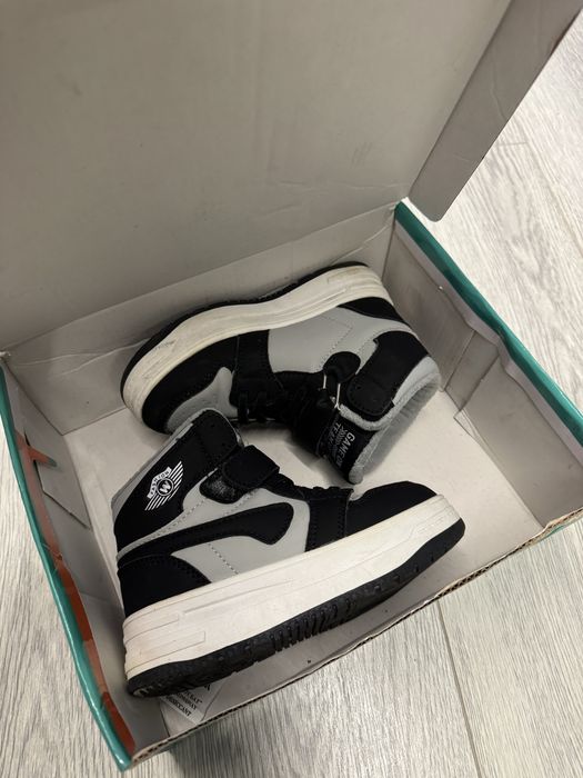 Зимові кросівки ботінки