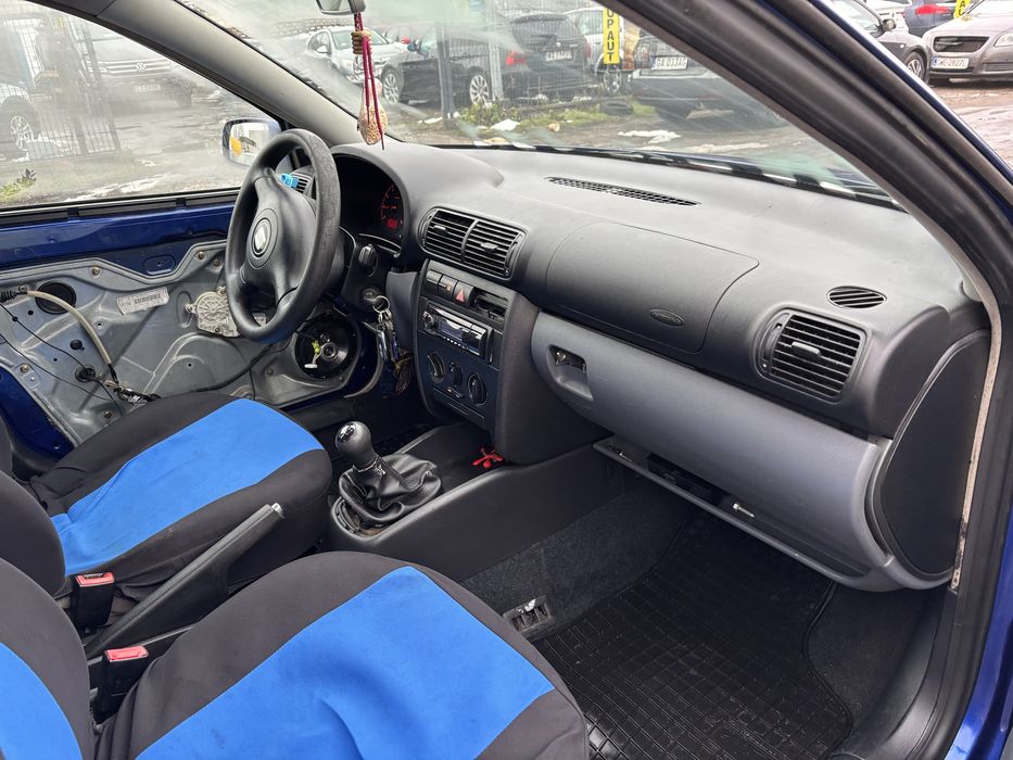 Seat leon 1.6 benzyna