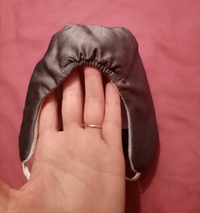 czapka zimowa dla niemowlaka wiązana z daszkiem 80 ciepła