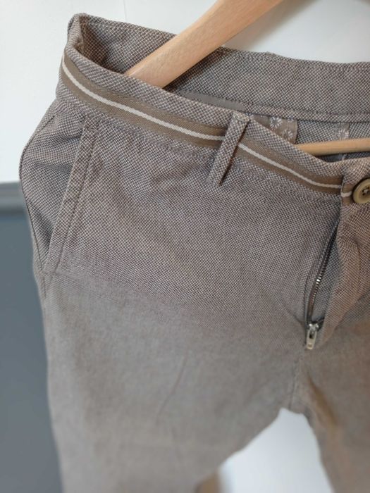Massimo Dutti Slim Fit – piaskowe chinosy/casual-smart (EU38)