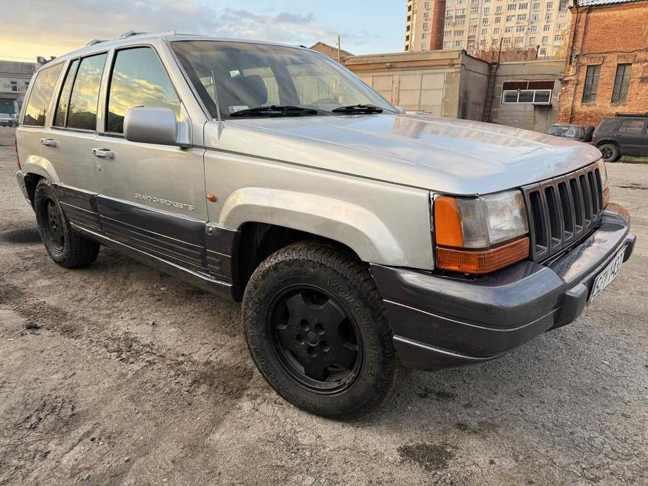 Jeep Grand Cherokee 2001рік 3л дизель МКПП повний привід 4х4