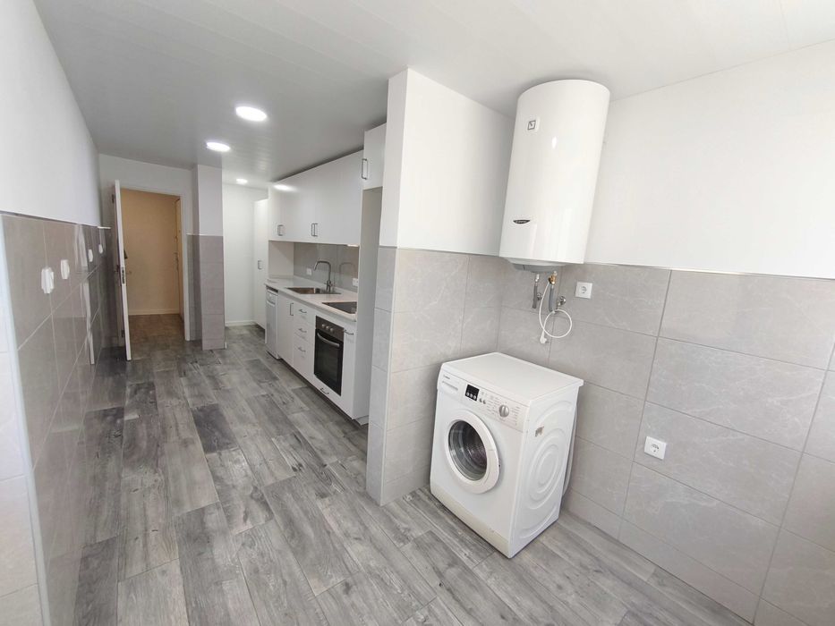 Apartamento T1 na Baixa da Banheira