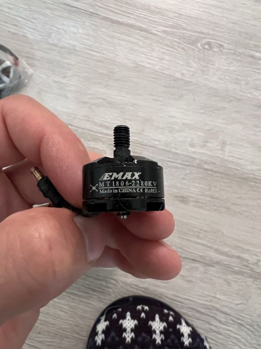 Varias peças Drones