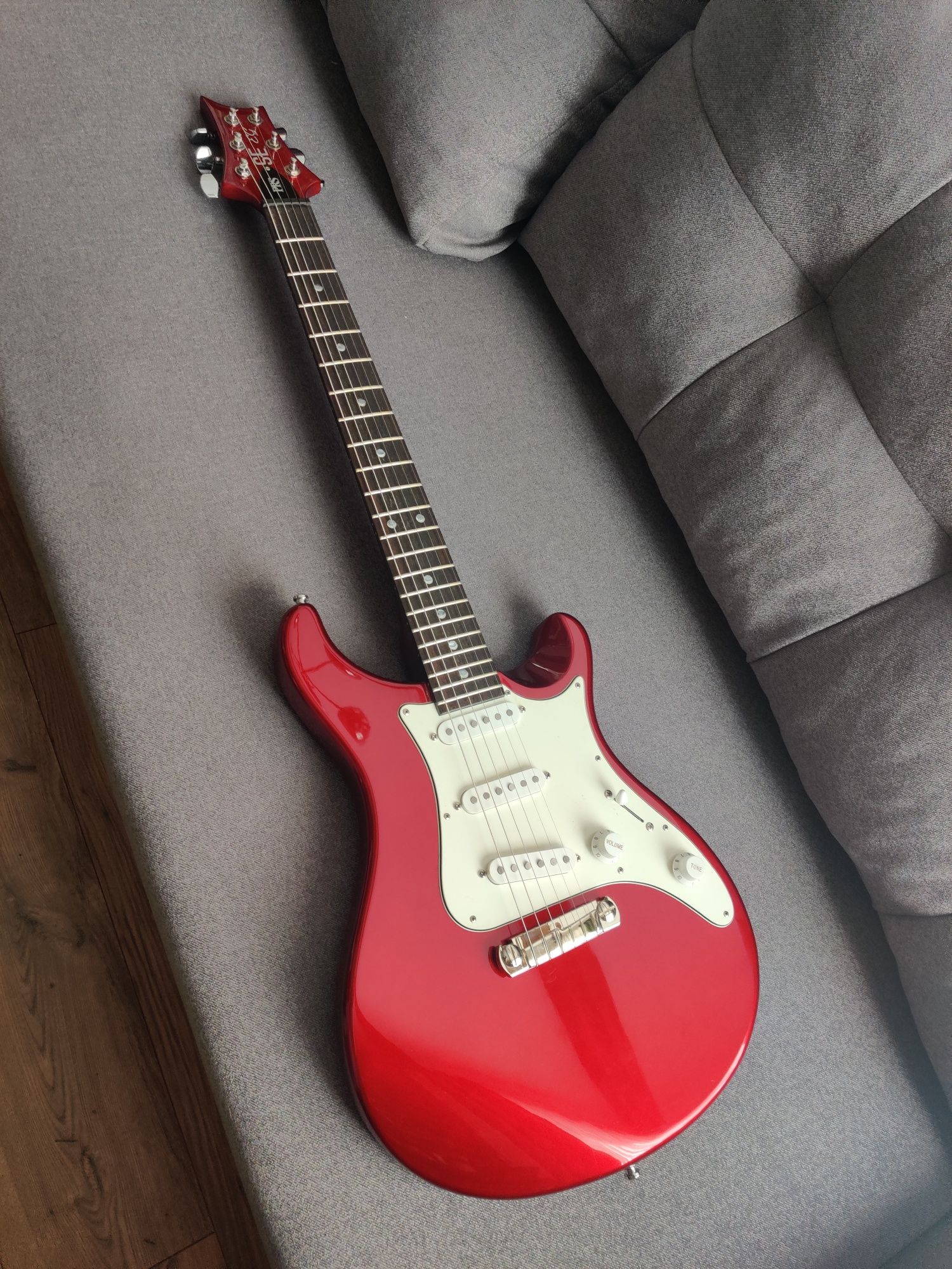 PRS SE EG gitara elektryczna wczesniejszy Silver Sky stratocaster