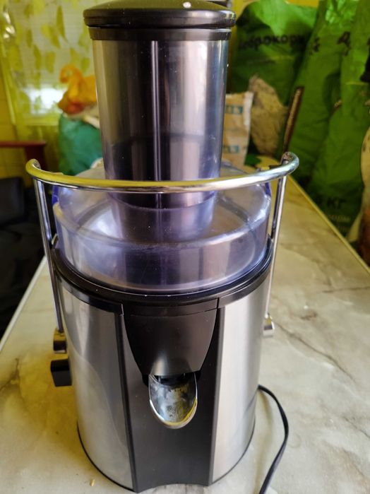 Соковитискач VIGOR sokomax