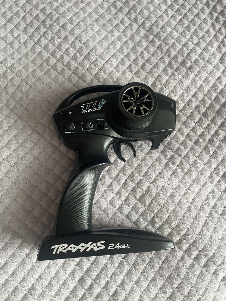Aparatura traxxas 2 kanaly bdb stan z odbiornikiem tsm!