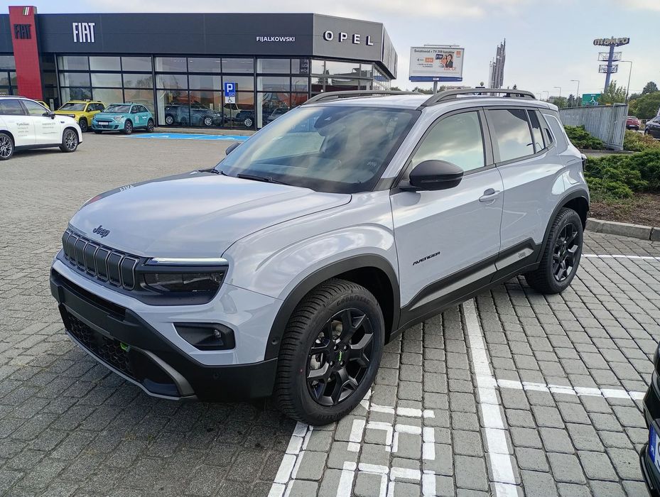 Jeep Avenger 4XE rocznik 2025 dostępny od ręki