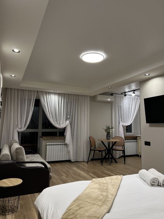 По добово Люкс студия на Адміральскій