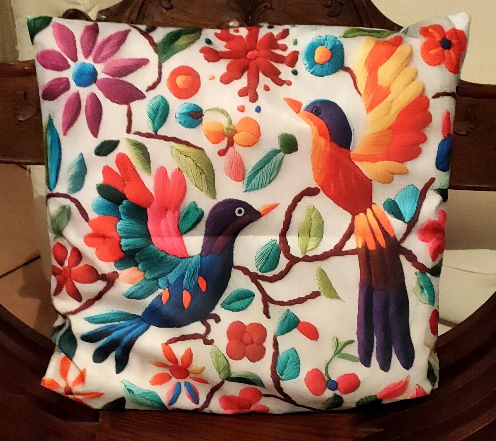Almofada com Padrão dos Dois Lados