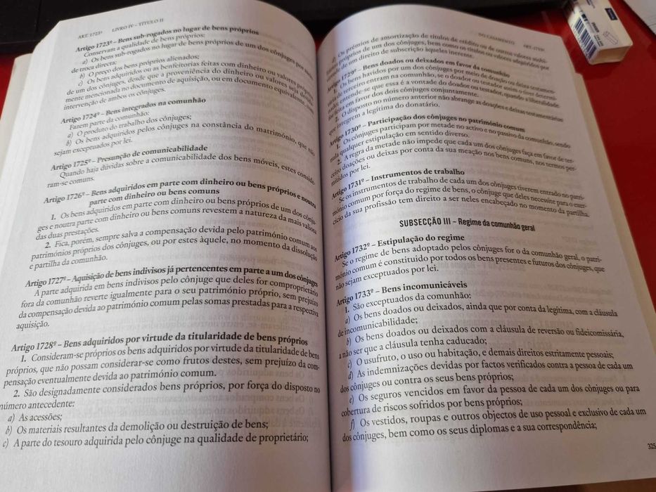 Código Civil - Edição Universitária - 12ª Edição
