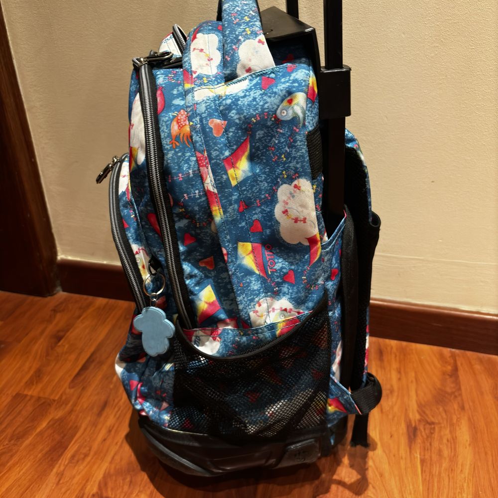 Mala troley escolar mochila TOTTO estimada