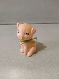 Figurka ceramiczna świnka