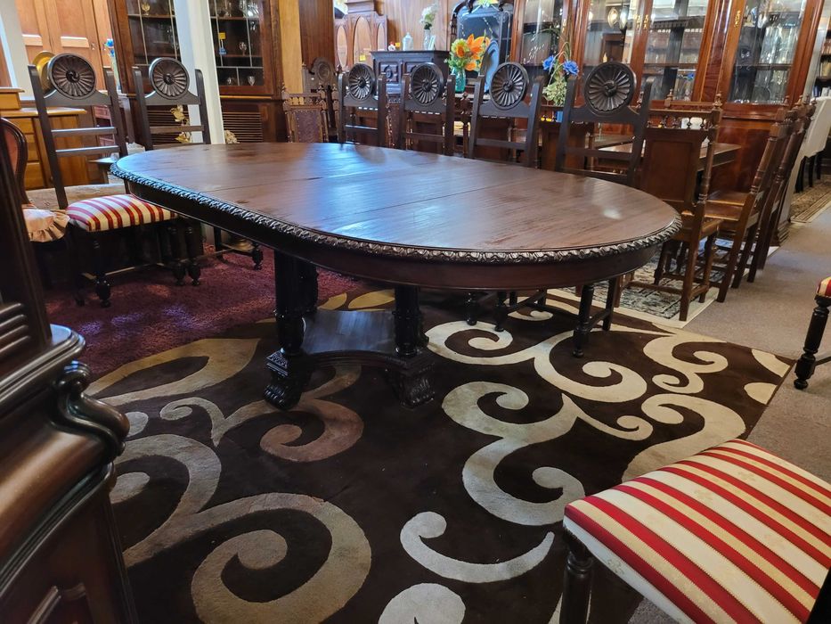 Mesa de sala em madeira maciça - extensível - Só a mesa as ca