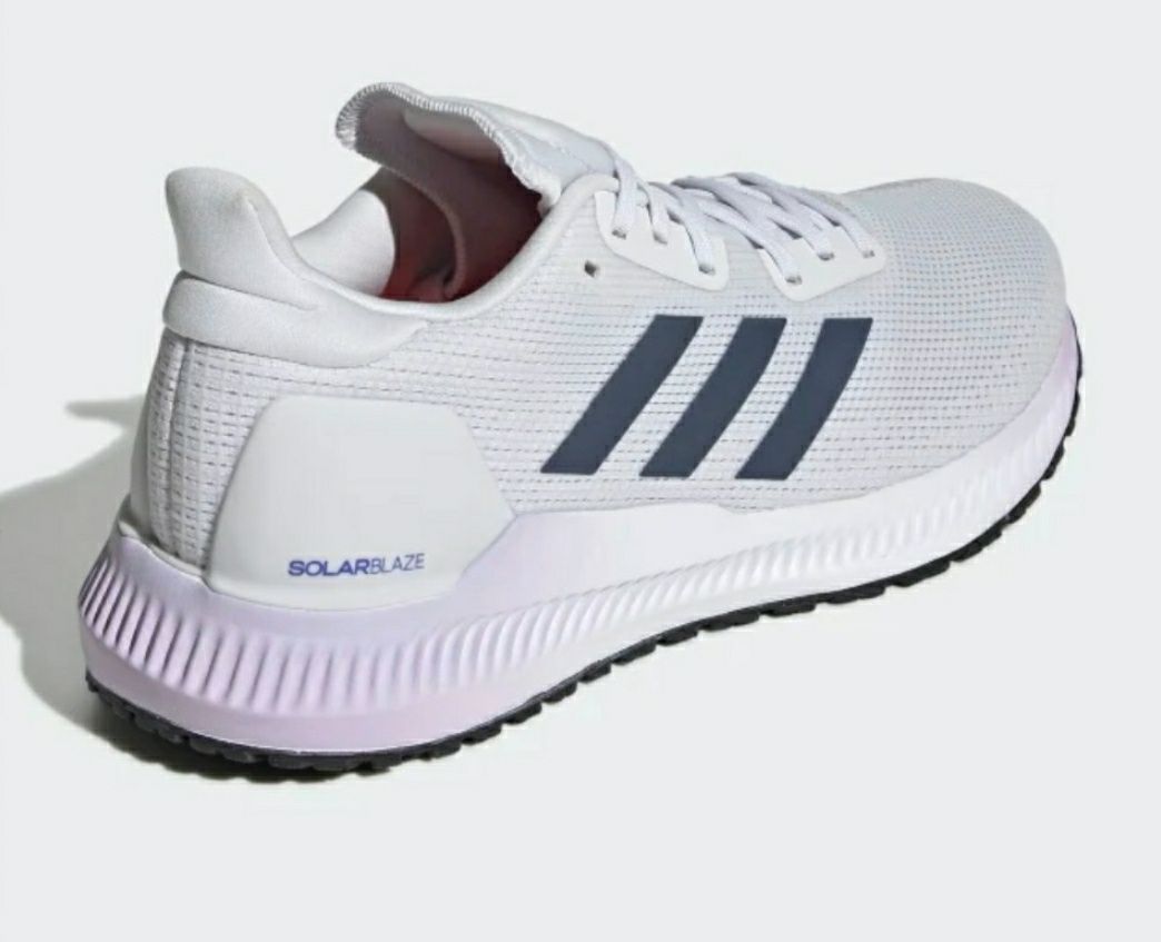 Adidas Solarblaze za 50% -  rozmiar 44