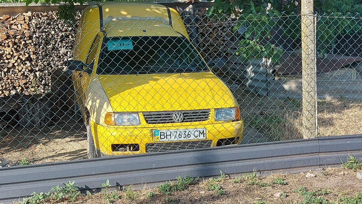 Продам Volkswagen Caddy 1.6 1997 года