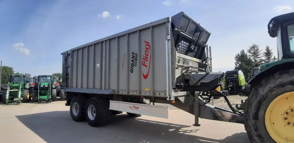 Fliegl GIGANT ASW 271  nowe opony ,przyczepa objętościowa