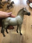 Figurka zabawka schleich konik