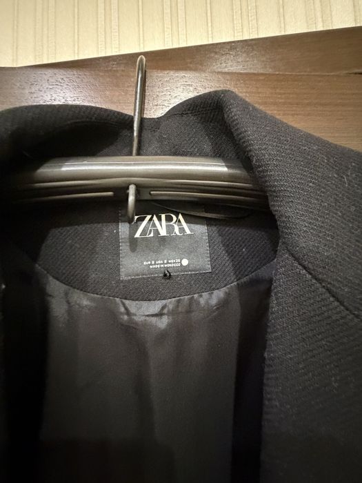Пальто Zara жіноче