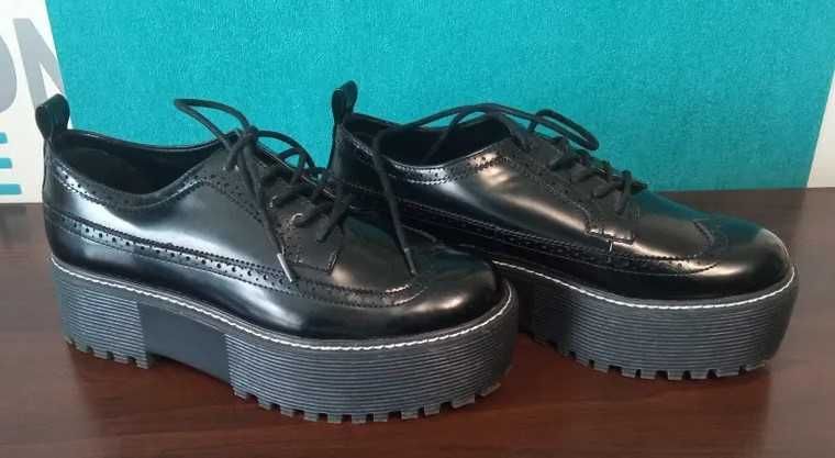 Сліпони Soldi (нові, натуральний замш), Bershka. 37-37,5  розмір