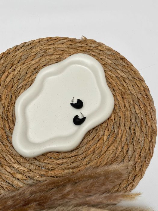 Nowe damskie dmuchane kolczyki w czarnym kolorze łezki