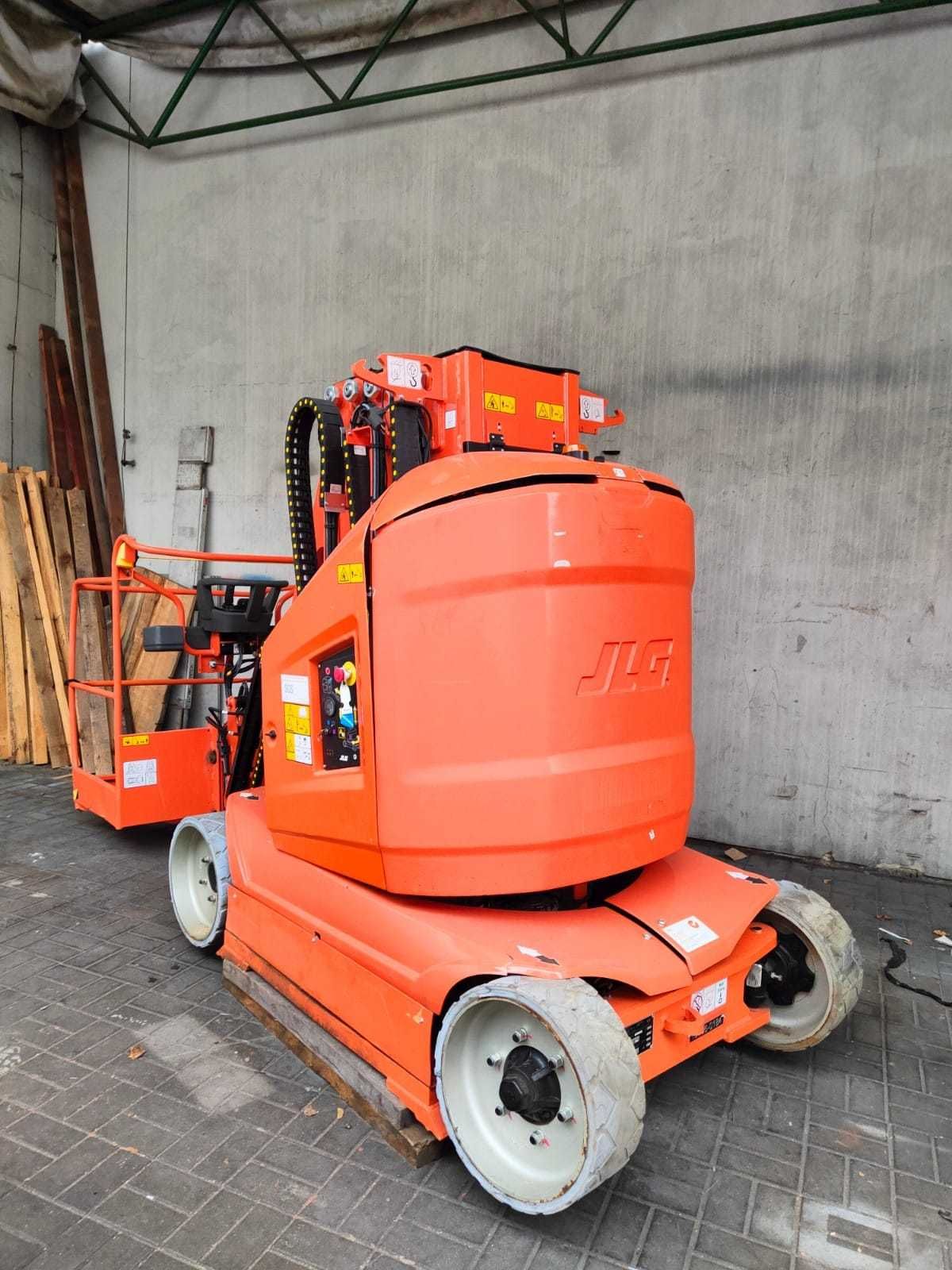 Podnośnik koszowy masztowy JLG TOUCAN 12 E, uszkodzony