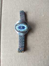 Наручные женские часы с браслетом Чайка