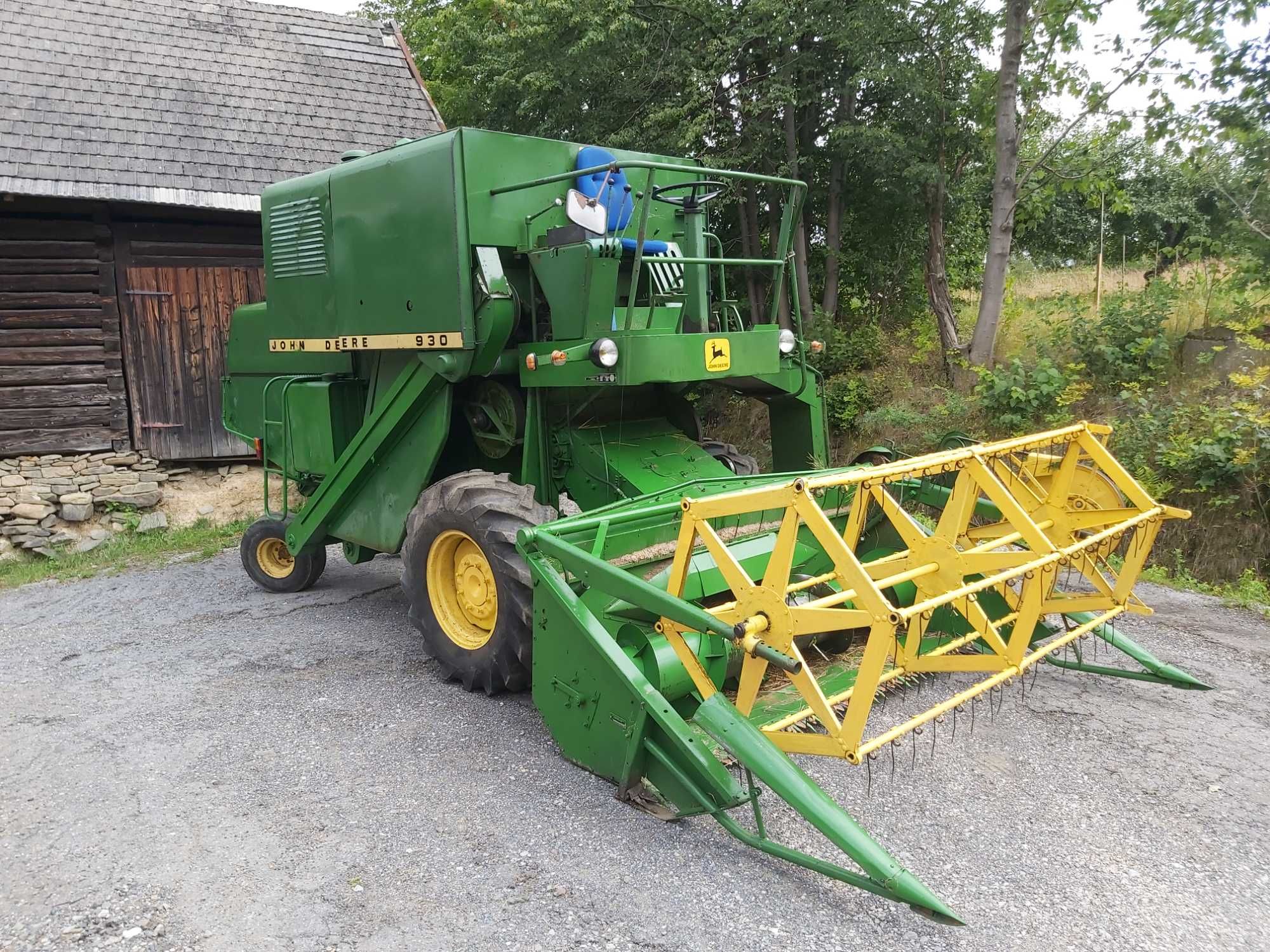 Kombajn John Deere  930