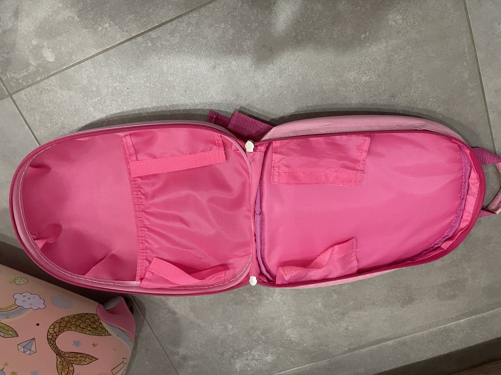 Walizka kabinowa z plecakiem dla dziecka