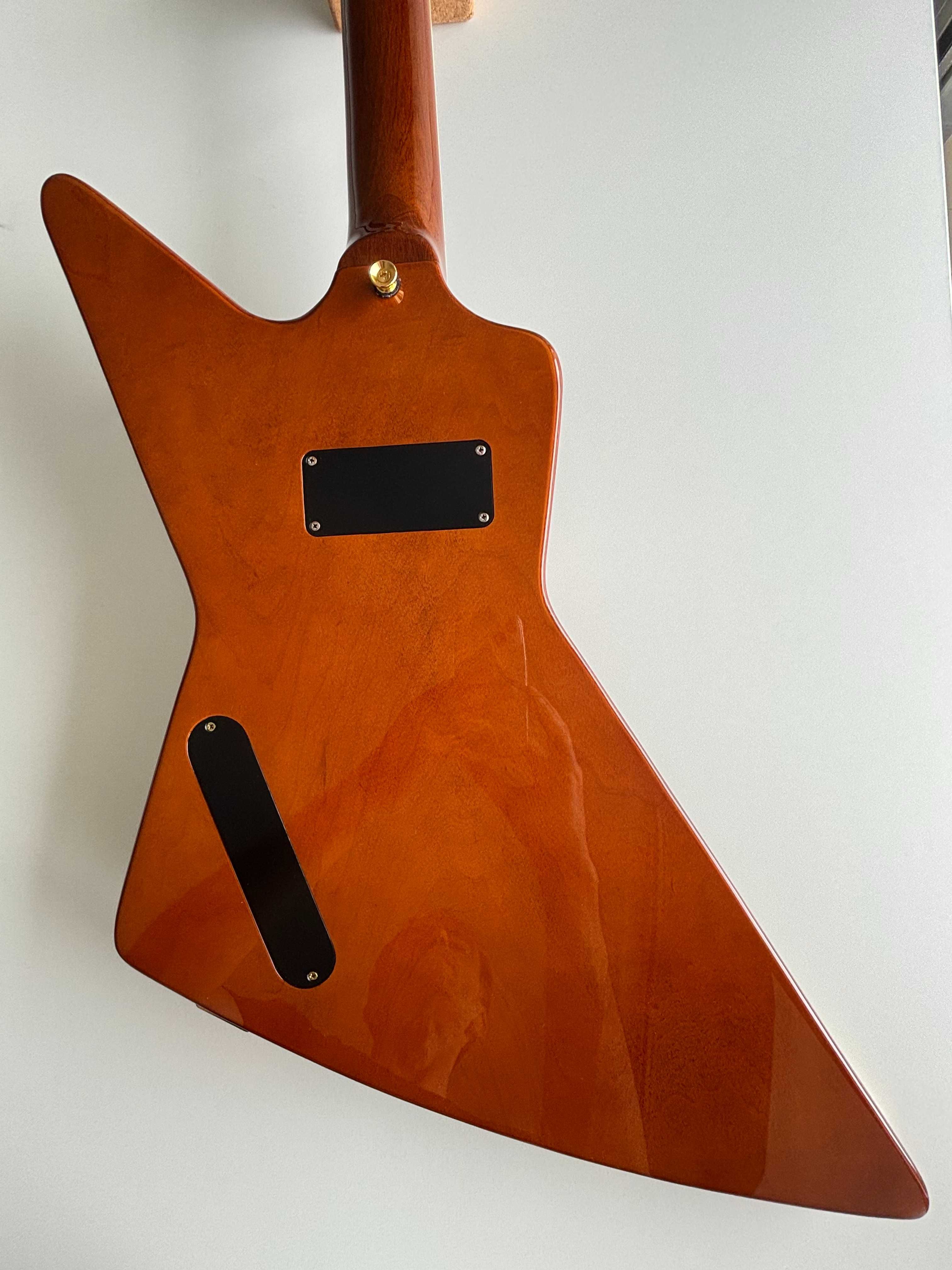 Epiphone Explorer Artisan Lee Malia, com pickups EMG JH HET set