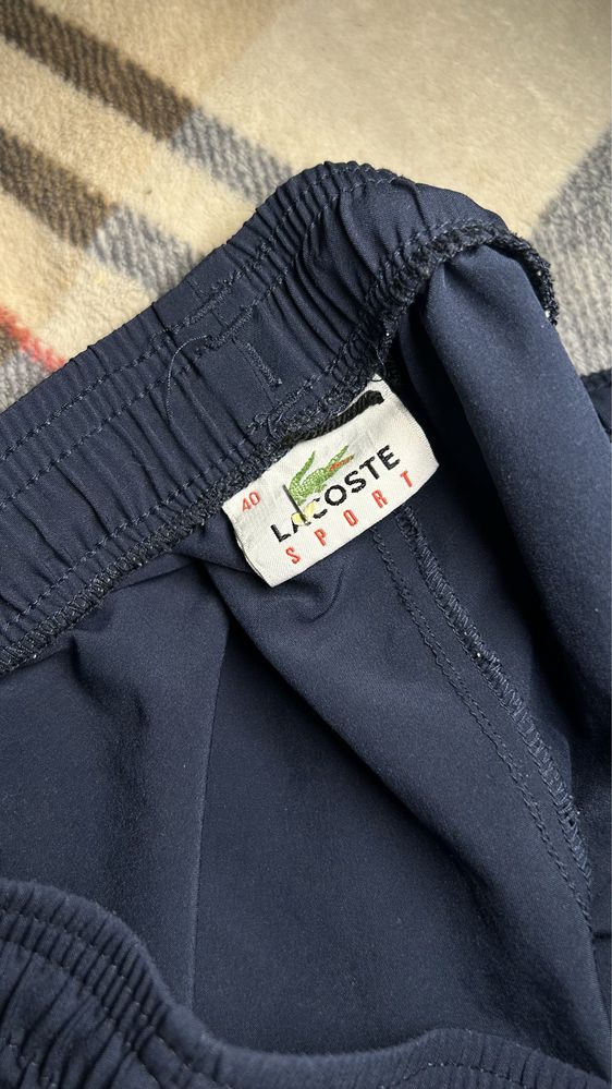 Спортивні шорти Lacoste