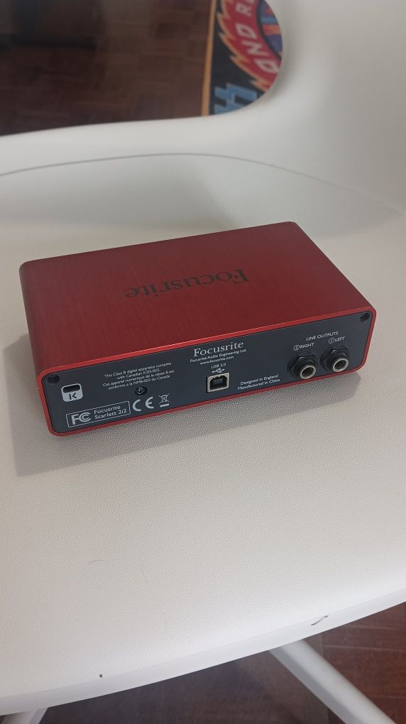 Focusrite Scarlett 2i2