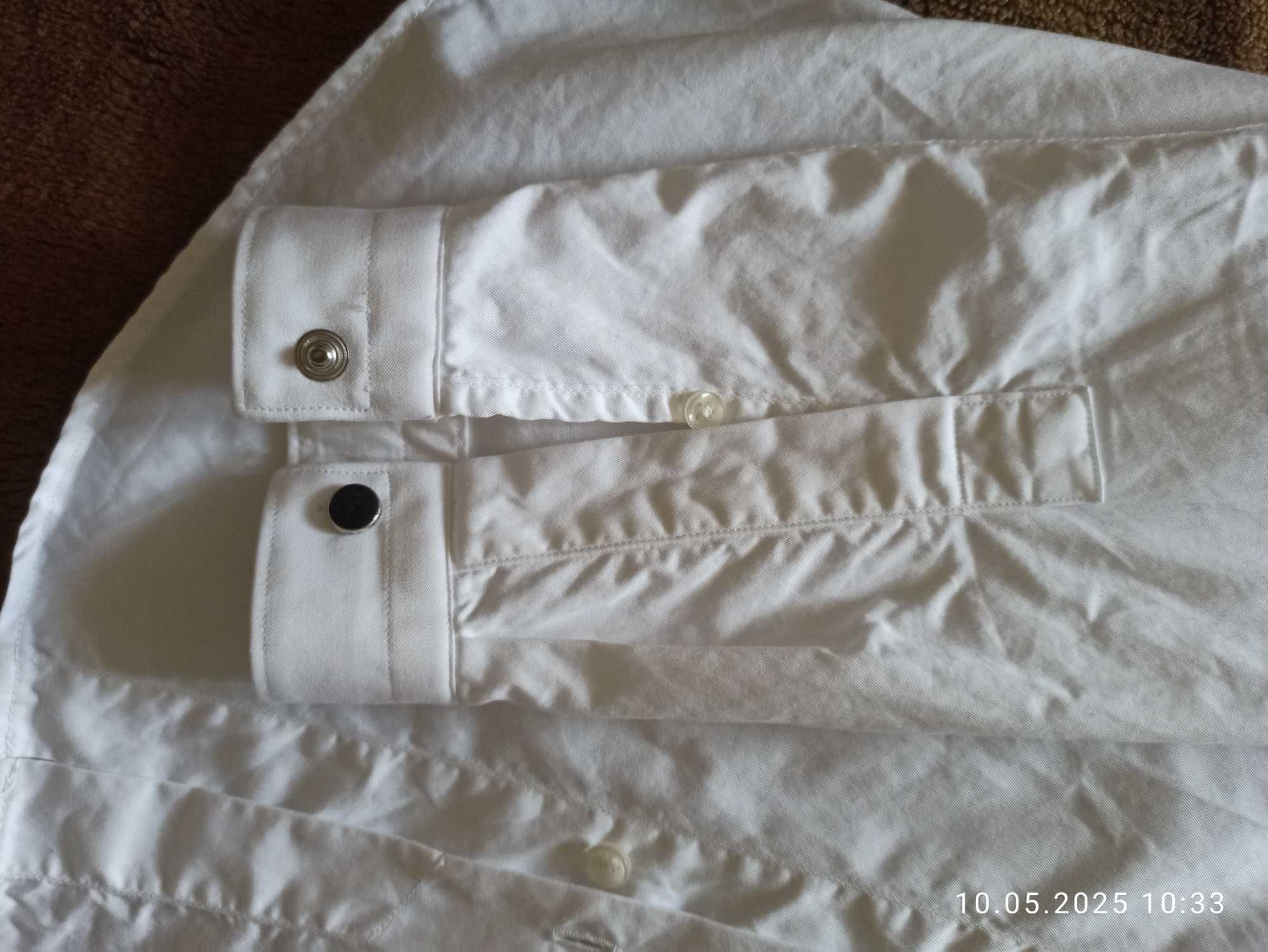 продам красивую белую рубашку на подростка ZARA ,б.у.