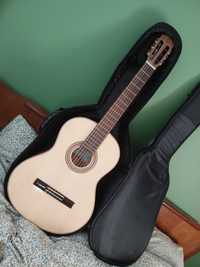 Gitara klasyczna La Mancha Cereza lity top + futerał/pokrowiec