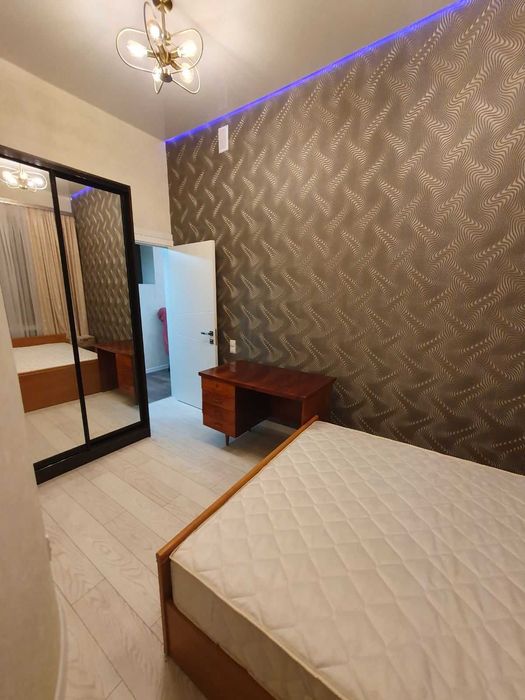 Продам большую 1 ком.кв. ремонт м. Левада, Центр, ул.Гольдберговская L