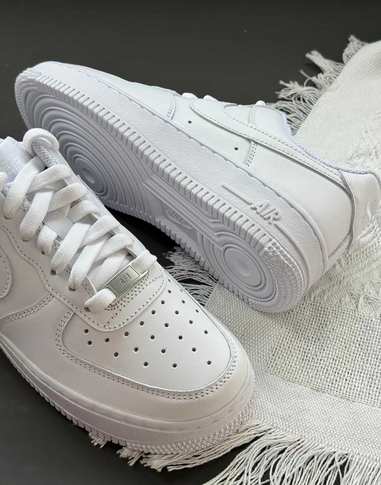 Nike Air Force 1 07 Biały eu36-44