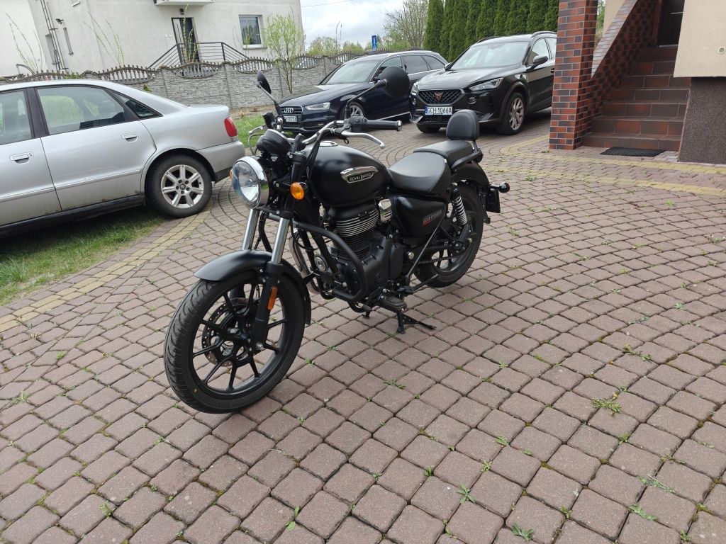 Royal enfield meteor 350