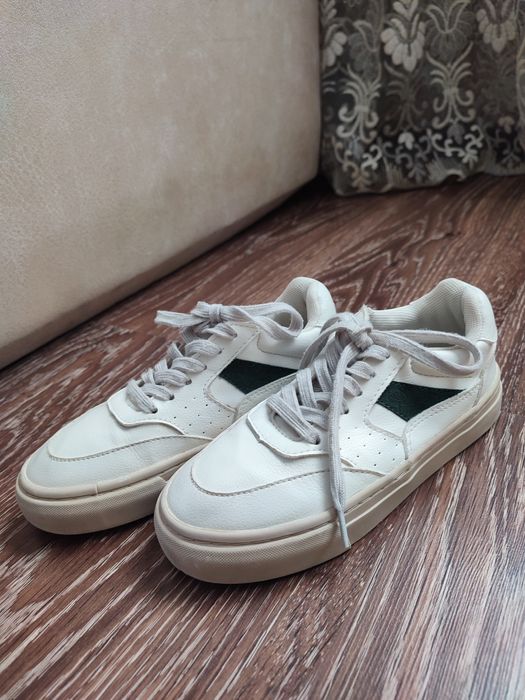 Стильні кросівки ,кеди Zara , 31 розмір ,20 см