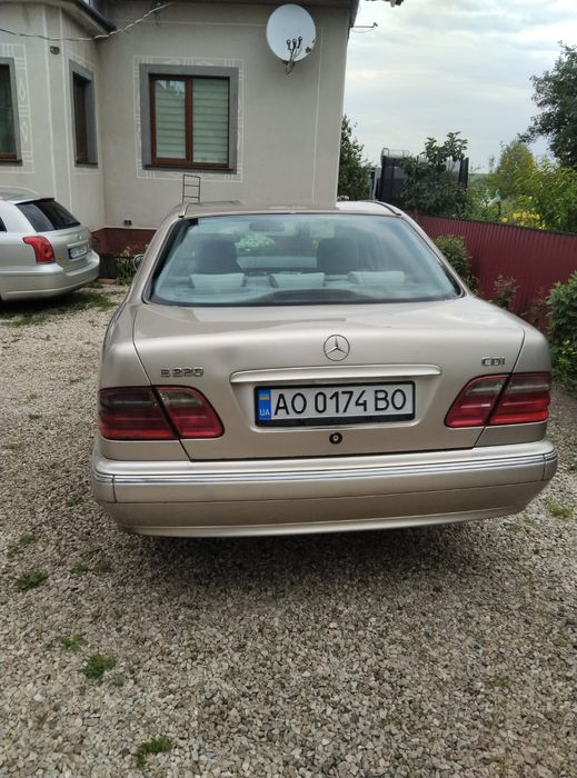 Продам мерса w210, 2.2 дизель