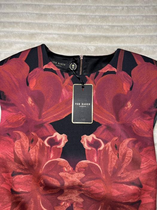 Платье Ted Baker