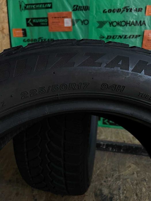 225/50 R17 Bridgestone Blizzak LM 32 RFT (Резина б/у зима пара склад)