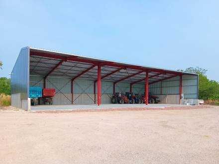 Konstrukcja stalowa Ocynkowana 7m x 24m x 5mH 168m2 wiata Rolnicza
