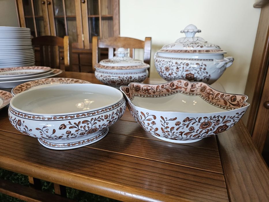 Serviço Porcelana EVA