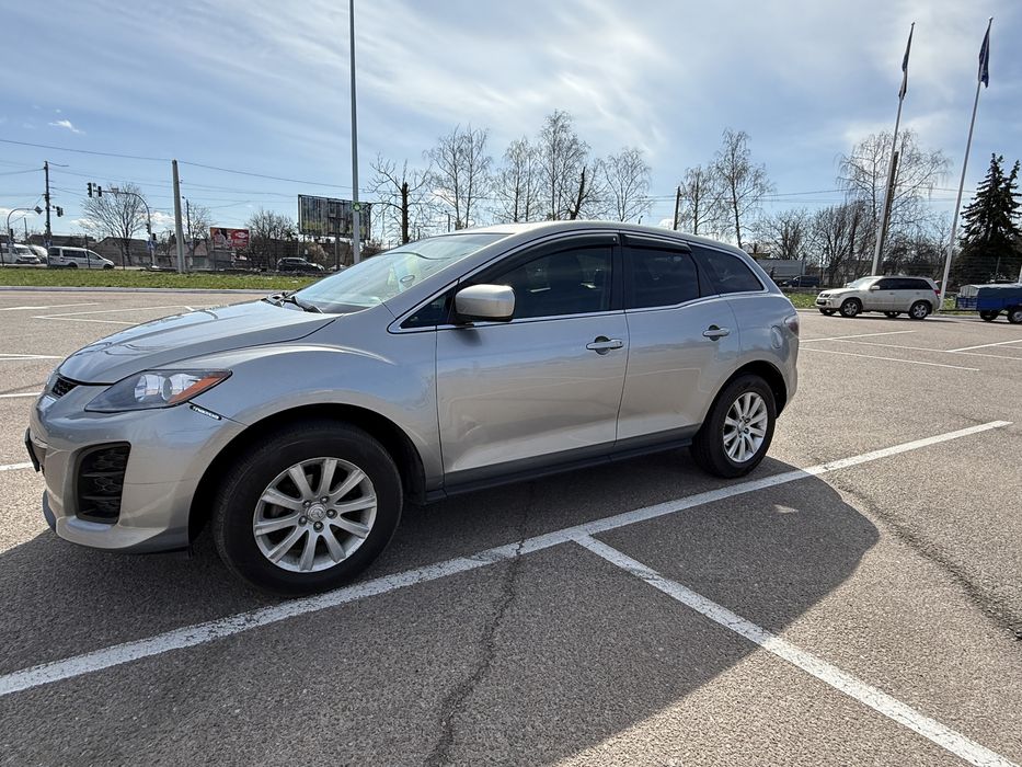 Автомобіль  Мазда СХ-7