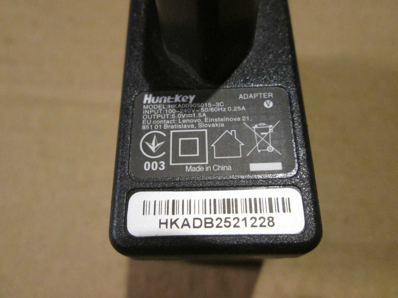 Зарядное устройство USB Lenovo Словакия 5V, 1,5A HKA00905015-3C