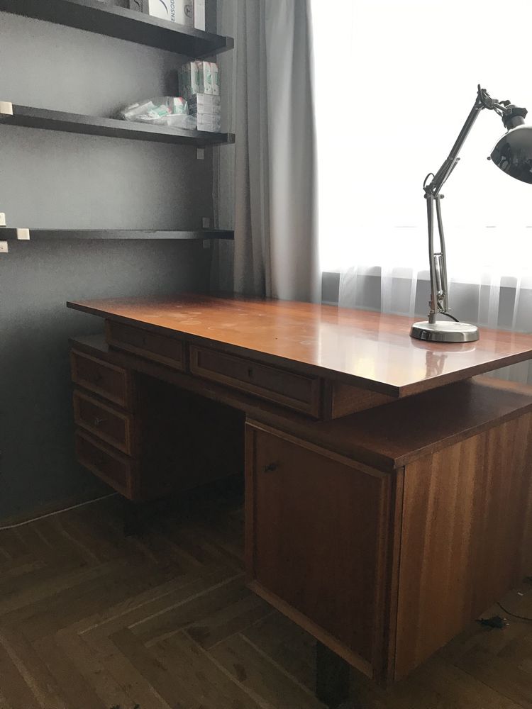 Biurko dla ucznia lub do biura
