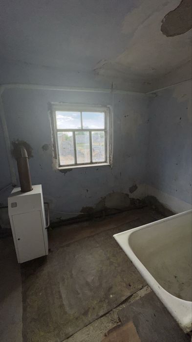 Продам будинок з ділянкою 17,5 соток у с. Миролюбово (Грейгове)