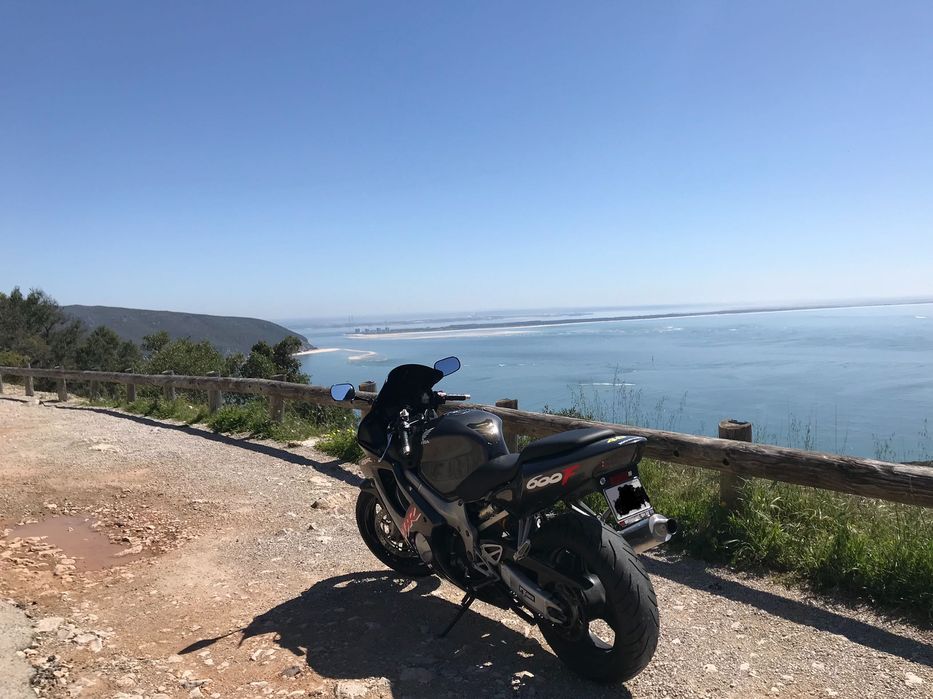 Honda CBR 600F4i