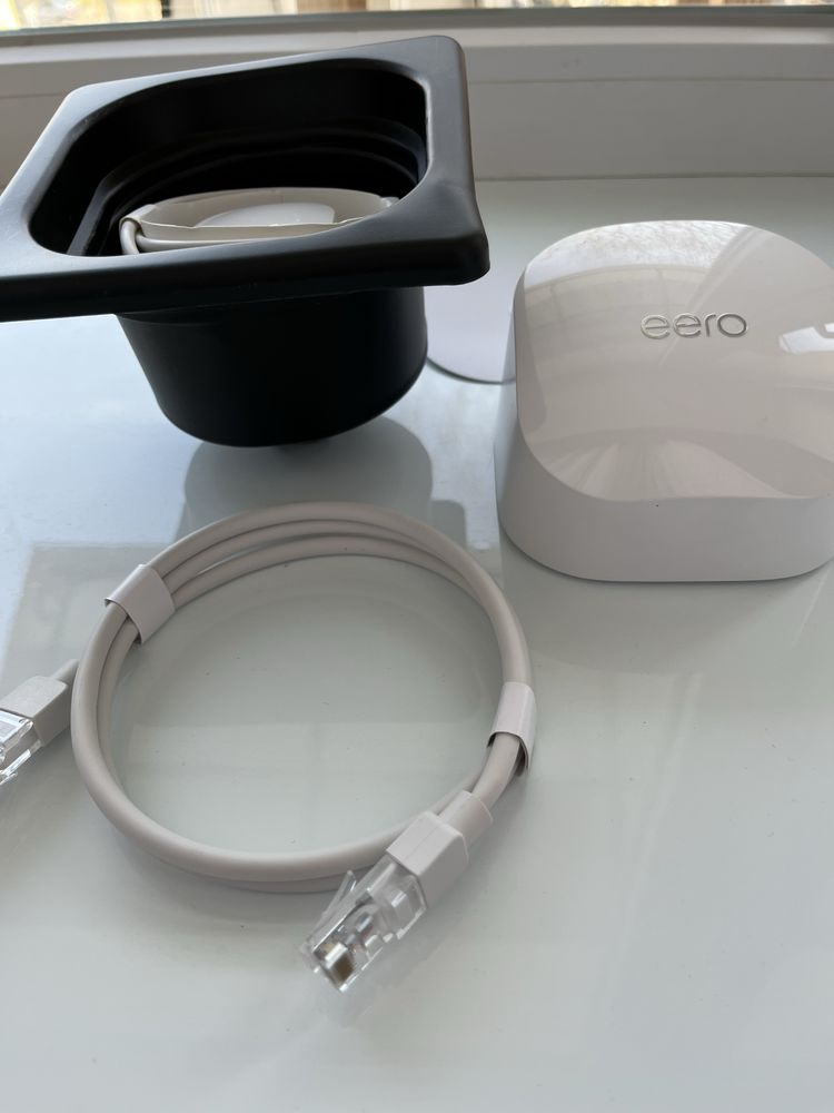 Wi-Fi Роутер Eero 6 Dual-Band Mesh (N010001)