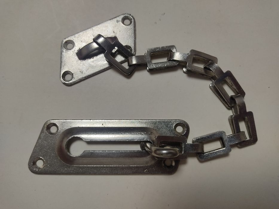 Дверная цепочка СССР.